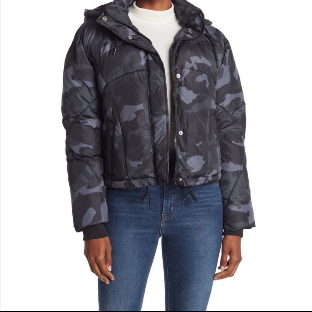 Camouflage Puffer Jacket